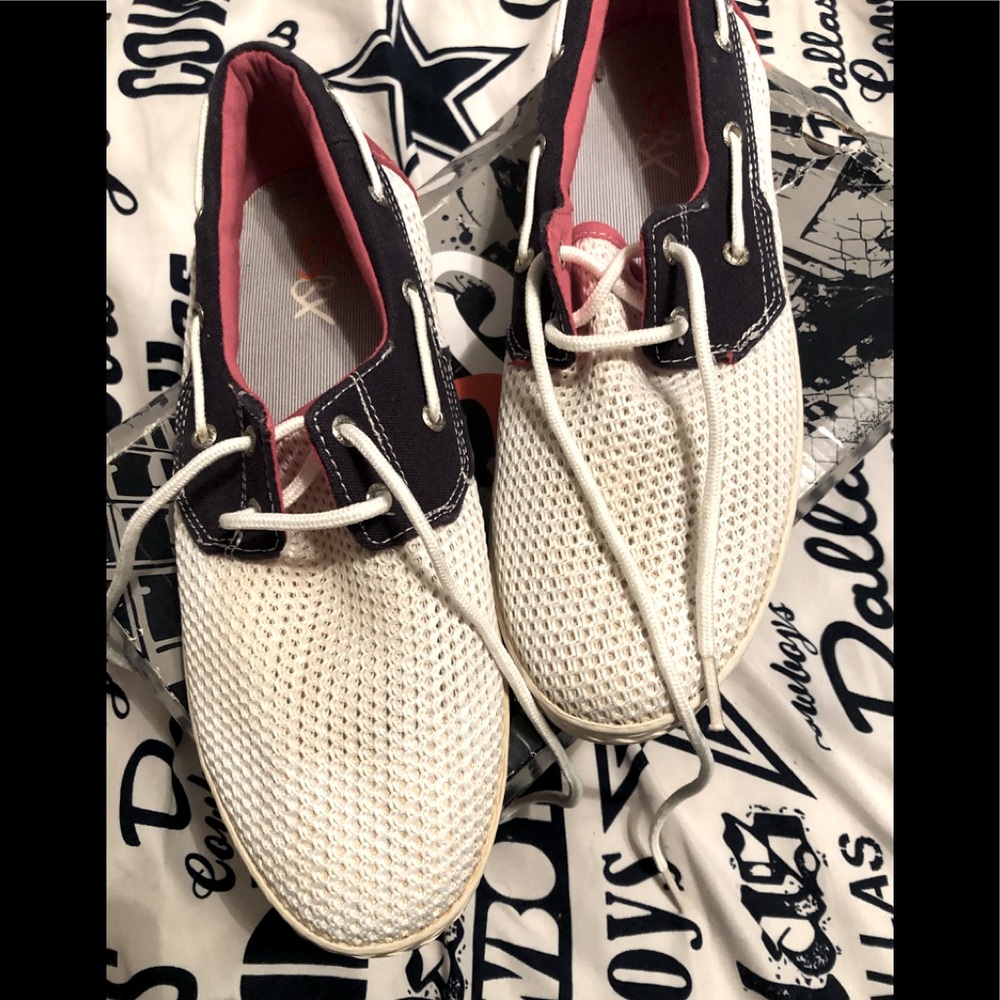 DEX men’s size 8